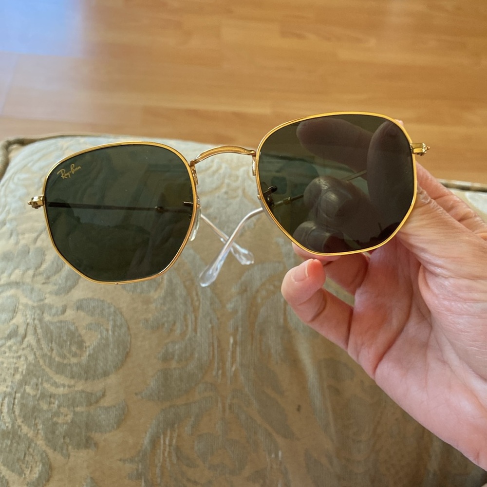 Ray-Ban Unisex Frank Sunglasses ✨